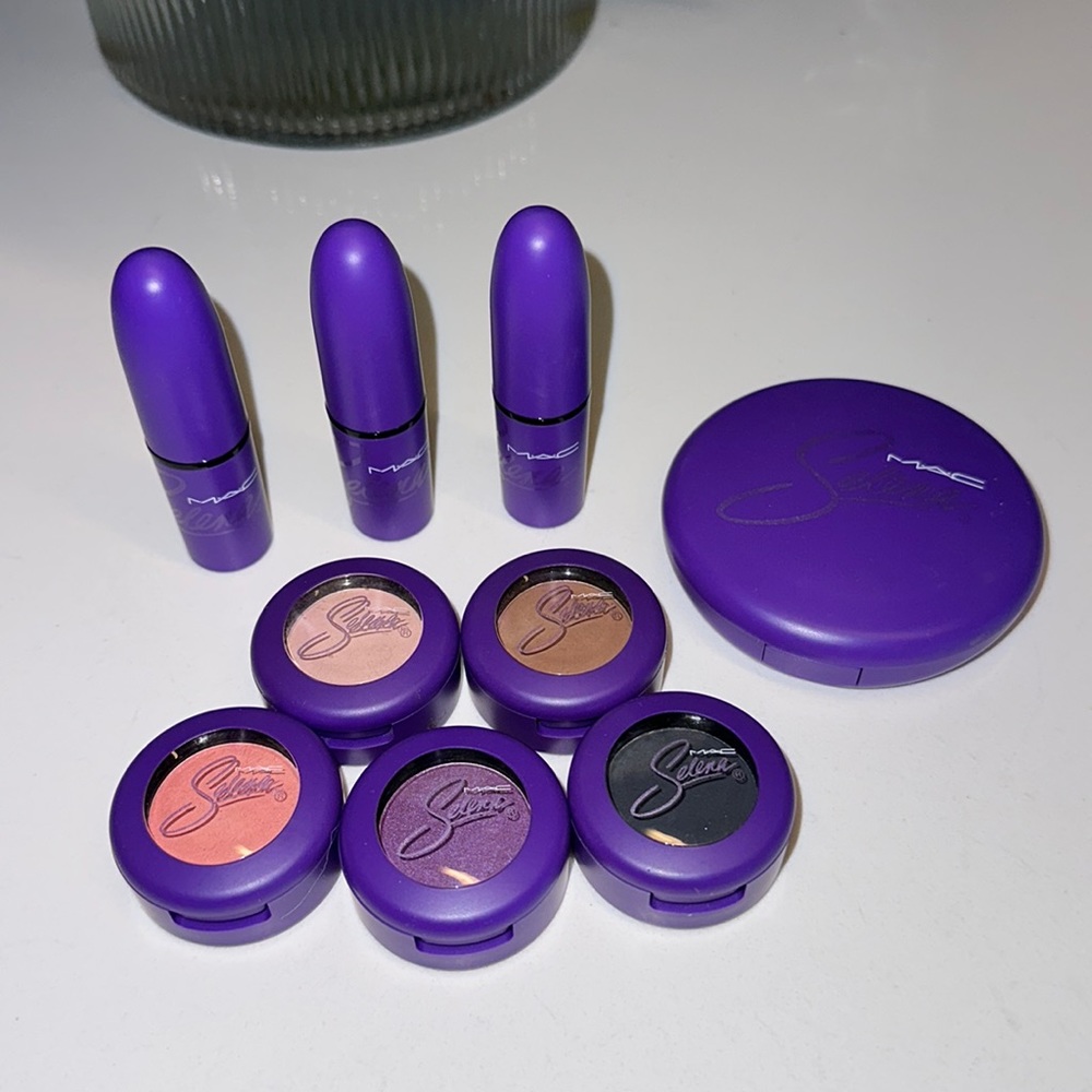 MAC x SELENA COLLECTION